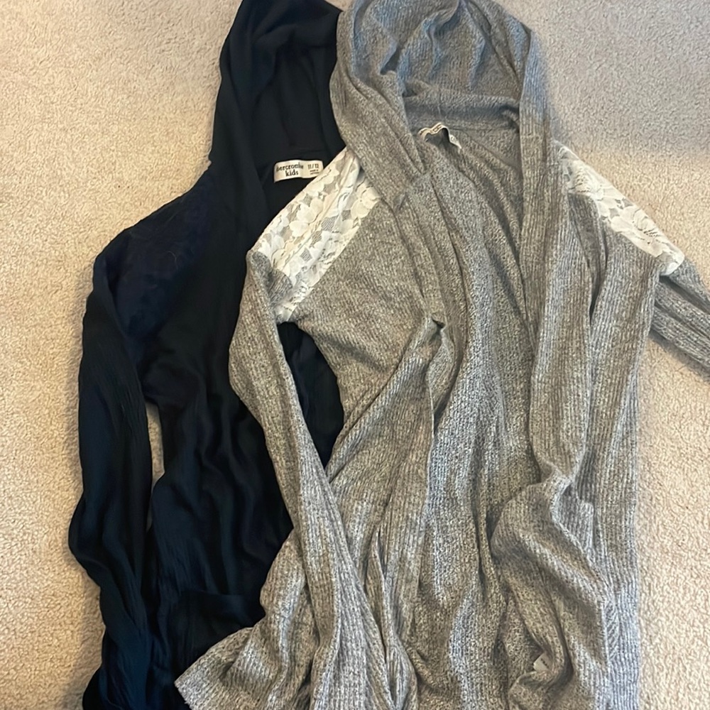 2 PACK ABERCROMBIE KIDS SWEATER. gray and navy with lace. both are size 11/12